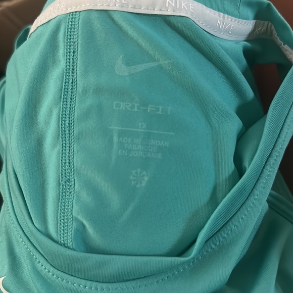 Nike Women's Dri-FIT Tank Top TRAINING 1X - Picture 7 of 8